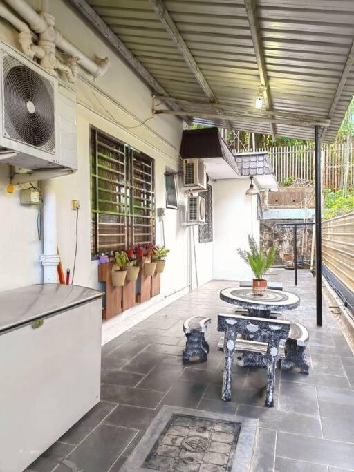 Aaronl Homestay Kota Kinabalu Bagian luar foto